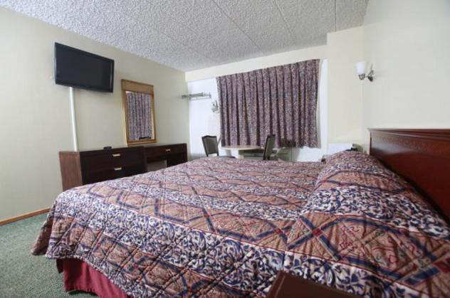 Meadowbrook Motor Lodge Jericho Room photo